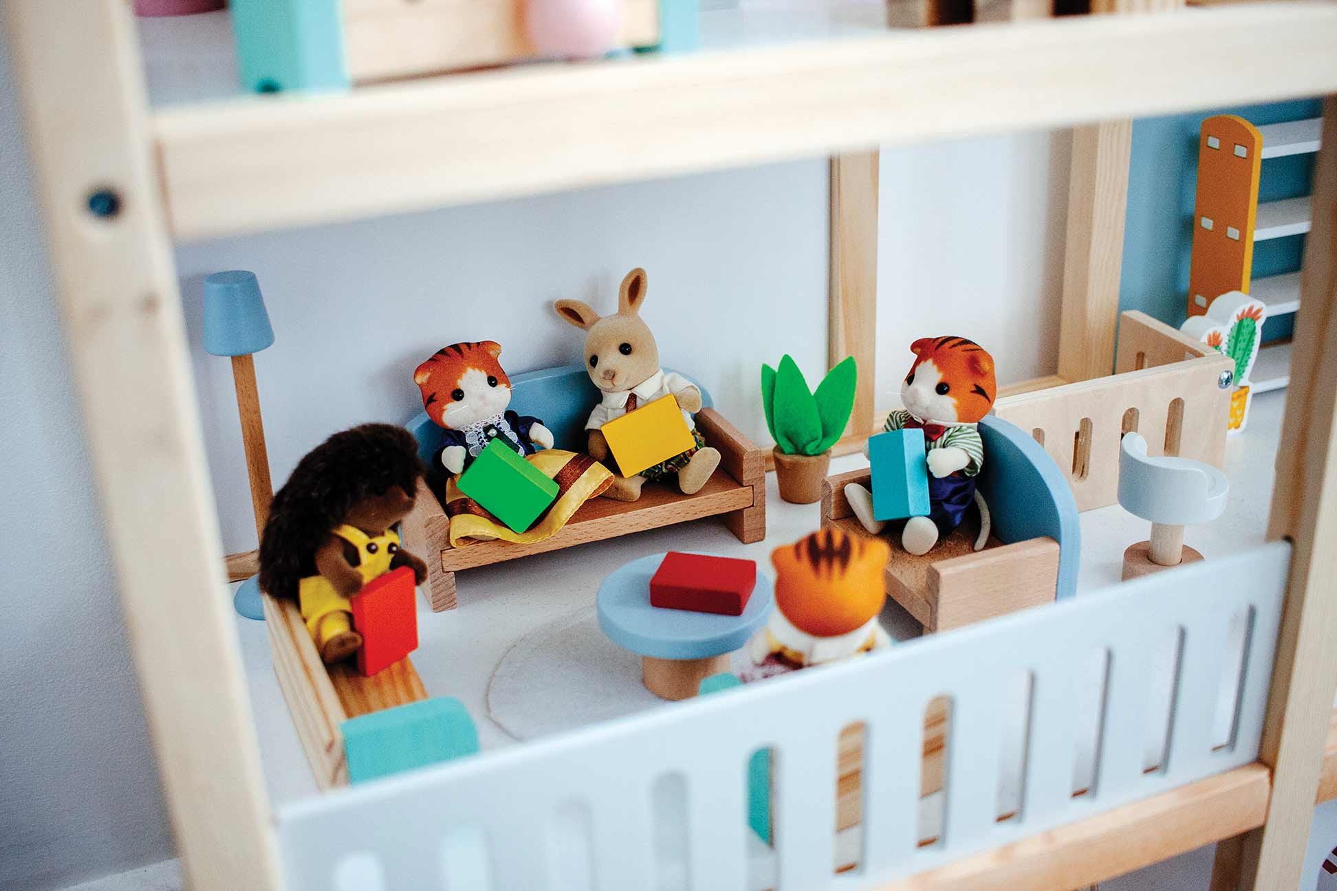 Wooden toys doll house